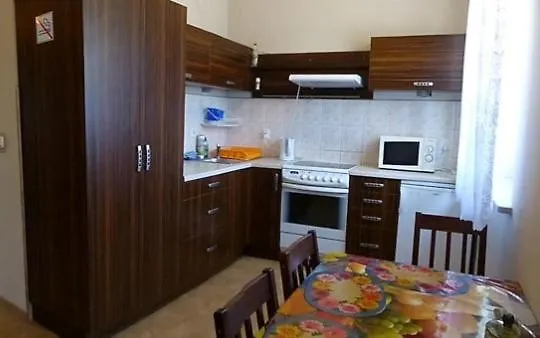 Pod Lasem Habitación en casa particular